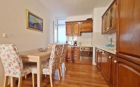 Apartment Nina Marie II